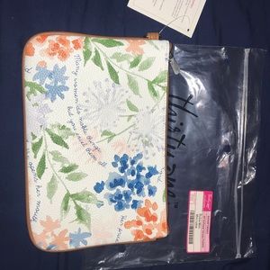 Thirty One Rubi Mini clutch NWT verses